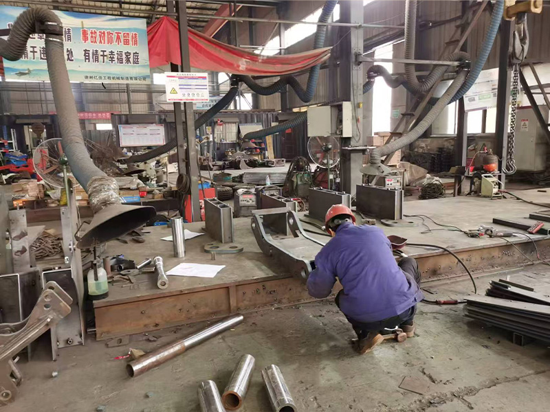 什么是液压翻转犁？